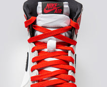 Load image into Gallery viewer, Rsole Red velvet laces